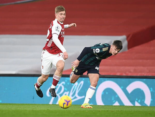 Arsenal vs Leeds United: Emile Smith Rowe Clashes with Jamie Shackleton in Premier League Showdown