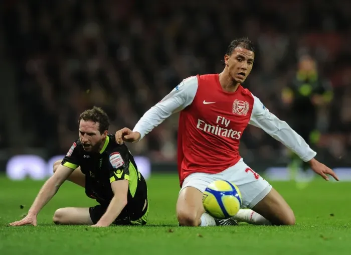 Framed Print : Arsenal vs Leeds United: FA Cup Showdown - Chamakh vs White Framed Print : Arsenal vs Leeds United: FA Cup Showdown - Chamakh vs White