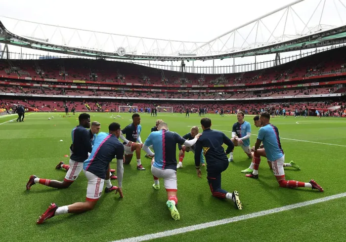 Framed Print : Arsenal vs Leeds United: Premier League Showdown - Arsenal's Warm-Up at Emirates Stadium Framed Print : Arsenal vs Leeds United: Premier League Showdown - Arsenal's Warm-Up at Emirates Stadium