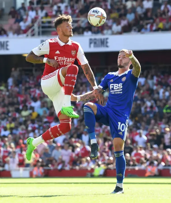 Framed Print : Arsenal vs Leicester: Battle for Premier League Supremacy - White vs Madison Clash at Emirates Stadium (2022-23)