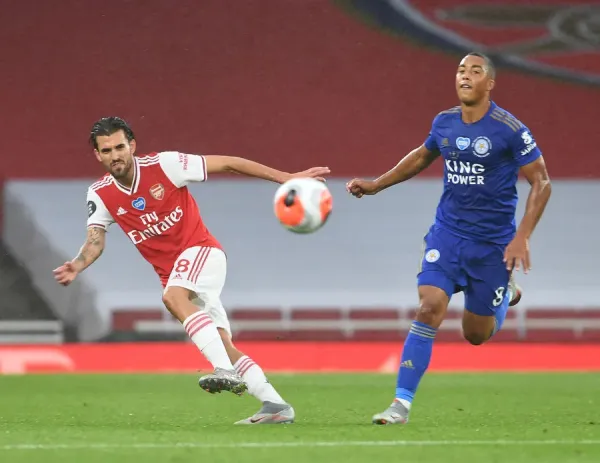 Arsenal vs Leicester City Print: Emirates Stadium Art Prints