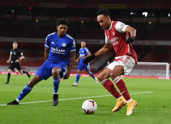 Framed Print : Arsenal vs Leicester City: Aubameyang vs Fofana in Empty Emirates Stadium, Premier League 2020-21 Framed Print : Arsenal vs Leicester City: Aubameyang vs Fofana in Empty Emirates Stadium, Premier League 2020-21