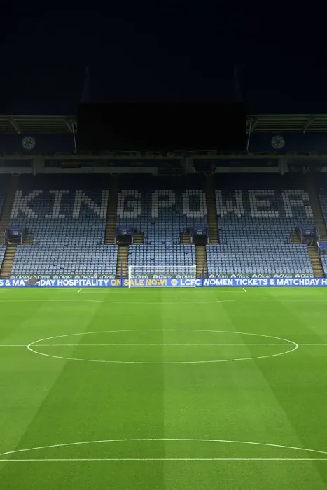 Framed Print : Arsenal vs Leicester City: Barclays Women's Super League Clash at The King Power Stadium