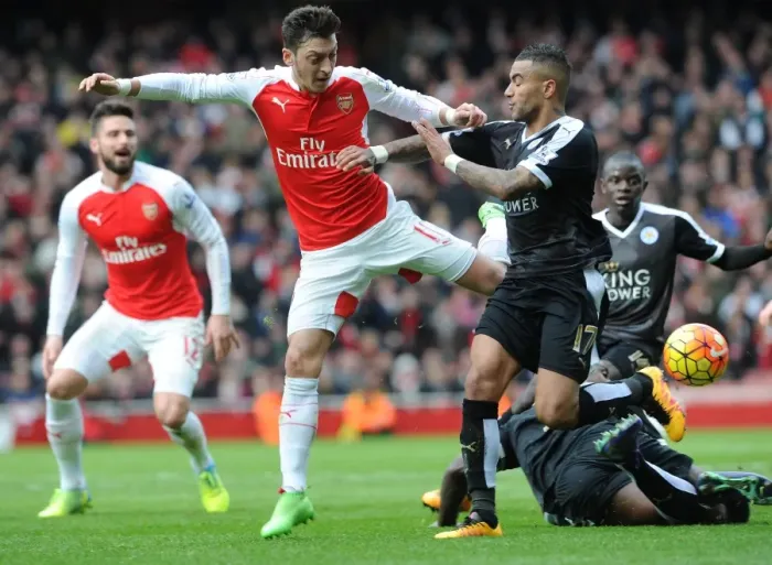 Framed Print : Arsenal vs Leicester City: A Battle between Ozil and Simpson (February 14, 2016) Framed Print : Arsenal vs Leicester City: A Battle between Ozil and Simpson (February 14, 2016)