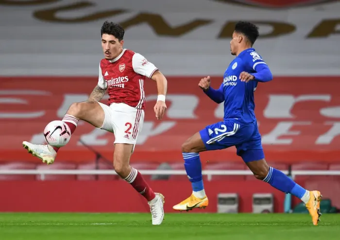 Framed Print : Arsenal vs Leicester City: Bellerin Faces Justin in Empty Emirates Stadium (Premier League 2020-21) Framed Print : Arsenal vs Leicester City: Bellerin Faces Justin in Empty Emirates Stadium (Premier League 2020-21)