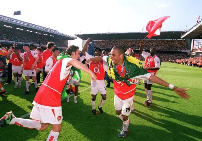 Framed Print : Arsenal vs Leicester City: FA Premiership Battle at Highbury, May 15, 2004