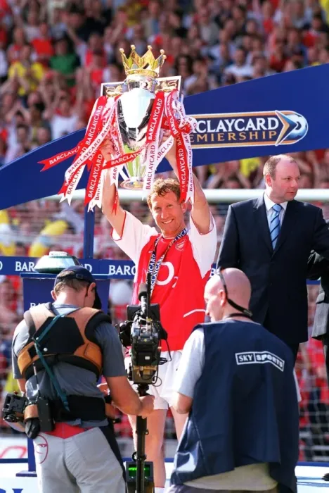 Framed Print : Arsenal vs Leicester City: FA Premiership Showdown, May 15, 2004 Framed Print : Arsenal vs Leicester City: FA Premiership Showdown, May 15, 2004