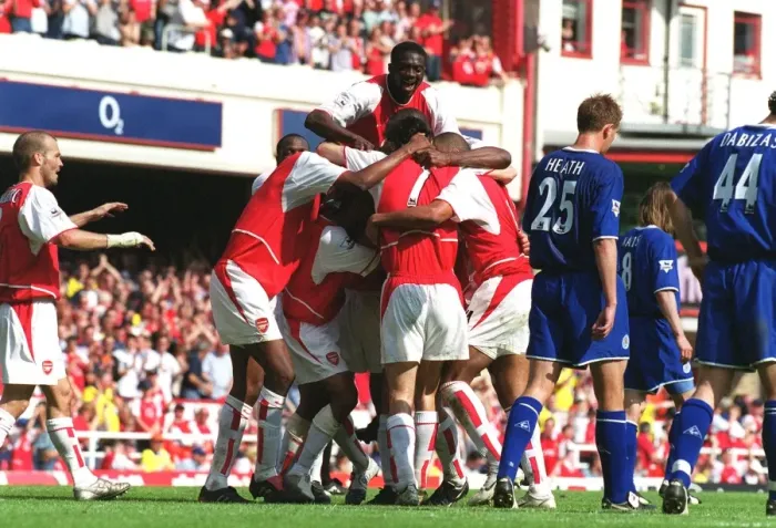 Framed Print : Arsenal vs Leicester City: FA Premiership Showdown at Highbury, London (May 15, 2004) Framed Print : Arsenal vs Leicester City: FA Premiership Showdown at Highbury, London (May 15, 2004)