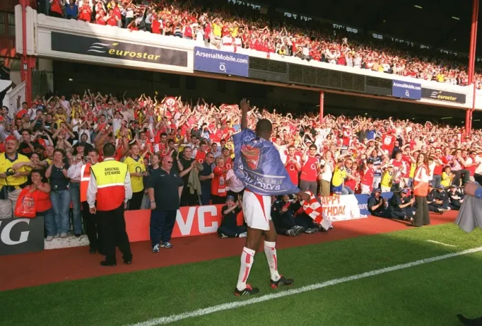 Framed Print : Arsenal vs Leicester City: FA Premiership Showdown at Highbury, London (May 15, 2004)