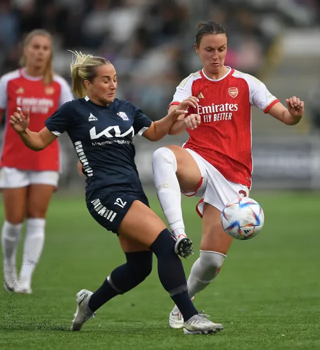 Framed Print : Arsenal vs. Linkopings FC: Clash in the UEFA Women's Champions League Group Stage (September 2023) Framed Print : Arsenal vs. Linkopings FC: Clash in the UEFA Women's Champions League Group Stage (September 2023)
