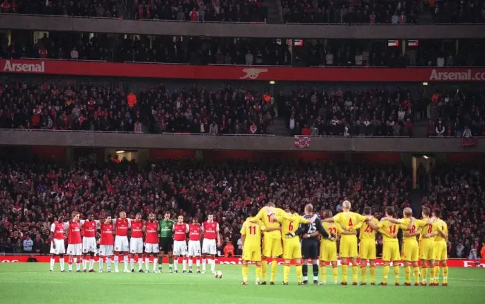 Framed Print : Arsenal vs Liverpool: A 2006-07 Football Rivalry