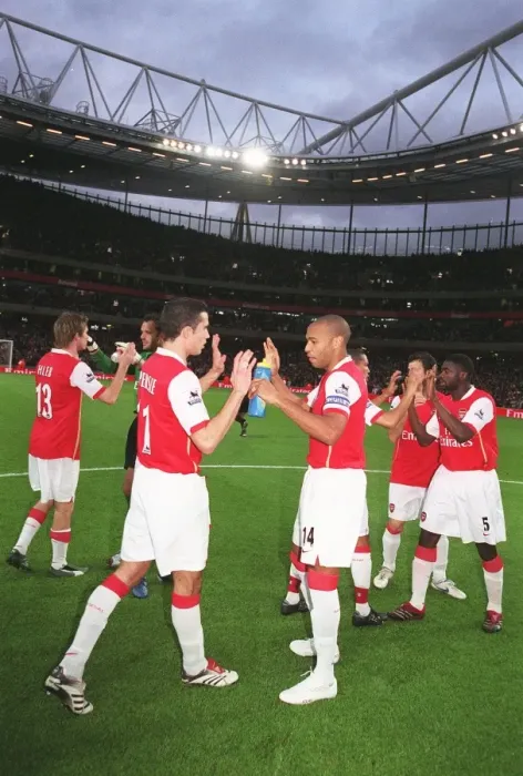 Framed Print : Arsenal vs Liverpool: The Epic Clash of the 2006-07 Football Rivalry