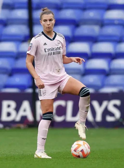 Framed Print : Arsenal vs Liverpool: FA Womens Super League Clash at Prenton Park