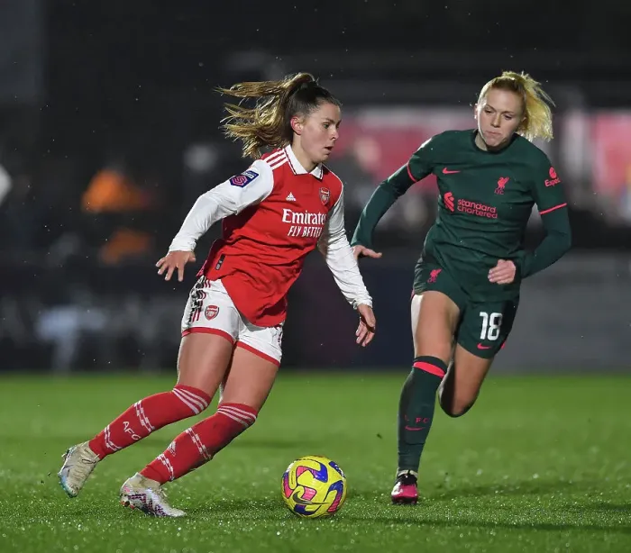 Framed Print : Arsenal vs. Liverpool: A FA Women's Super League Showdown - Battle of the Titans