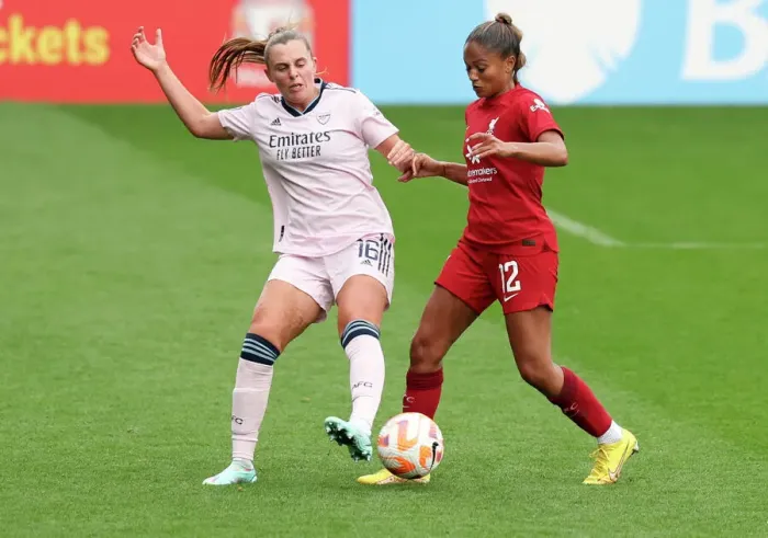Framed Print : Arsenal vs Liverpool: FA Women's Super League Showdown at Prenton Park