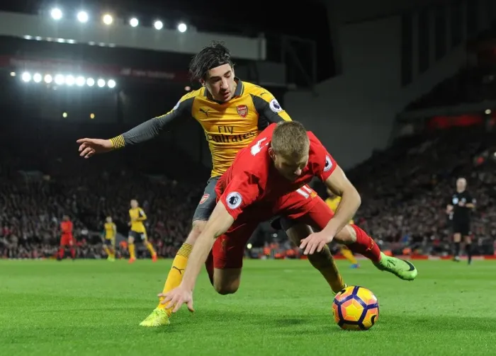 Framed Print : Arsenal vs Liverpool: Hector Bellerin vs Ragnar Klavan - Intense Clash in the Premier League (2016-17)