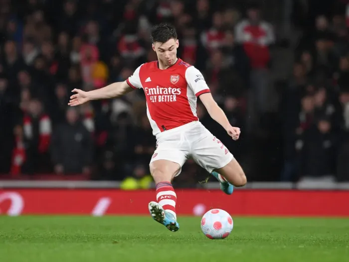 Framed Print : Arsenal vs. Liverpool: Kieran Tierney in Action at the Emirates Stadium Framed Print : Arsenal vs. Liverpool: Kieran Tierney in Action at the Emirates Stadium