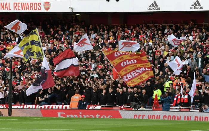 Framed Print : Arsenal vs Liverpool: Passionate Fans Gather at Emirates Stadium for Premier League Clash (2022-23) Framed Print : Arsenal vs Liverpool: Passionate Fans Gather at Emirates Stadium for Premier League Clash (2022-23)