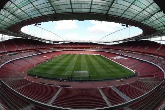 Framed Print : Arsenal vs Liverpool: Premier League Showdown at Emirates Stadium, London