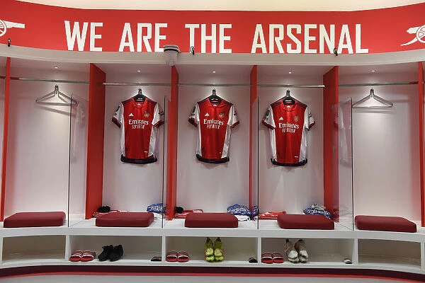 Arsenal vs Liverpool: Preparing for Battle - Arsenal Changing Room, Carabao Cup Semi-Final