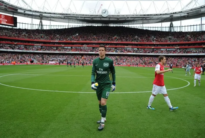 Framed Print : Arsenal vs Liverpool: Wojciech Szczesny's Focus Before the 2011-2012 Premier League Clash Framed Print : Arsenal vs Liverpool: Wojciech Szczesny's Focus Before the 2011-2012 Premier League Clash