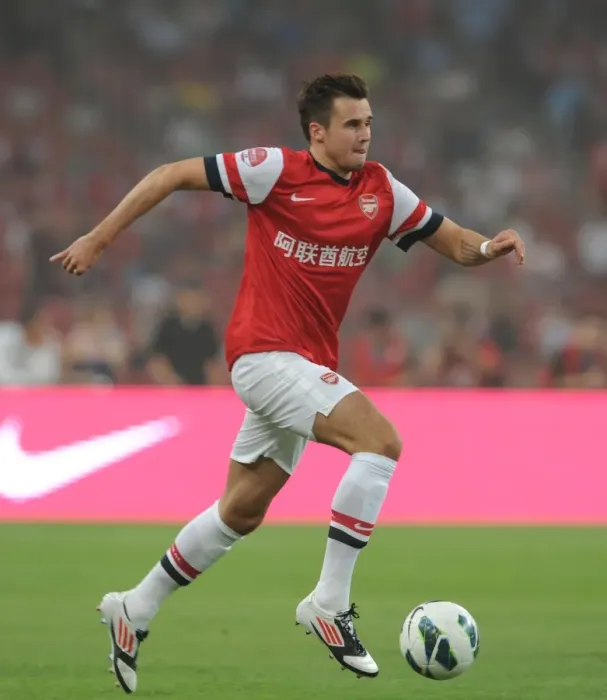 Framed Print : Arsenal vs Manchester City: 2012 Pre-Season Clash in Beijing