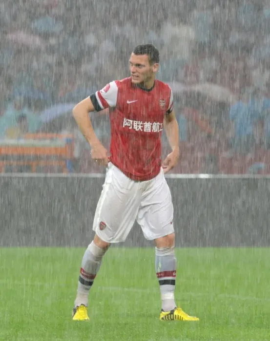 Framed Print : Arsenal vs Manchester City: 2012 Pre-Season Clash in Beijing