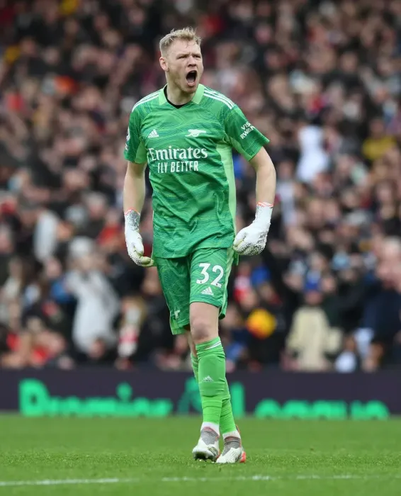 Framed Print : Arsenal vs Manchester City: Aaron Ramsdale in Action, Premier League 2021-22