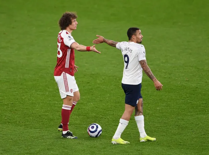 Framed Print : Arsenal vs Manchester City: David Luiz and Gabriel Jesus Face Off in Empty Emirates Stadium, Premier League 2020-21
