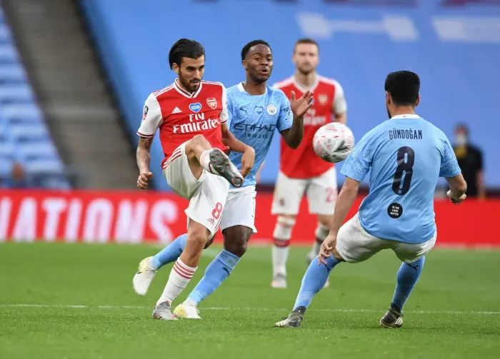 Framed Print : Arsenal vs Manchester City: FA Cup Semi-Final Battle - Ceballos vs Gundogan Framed Print : Arsenal vs Manchester City: FA Cup Semi-Final Battle - Ceballos vs Gundogan