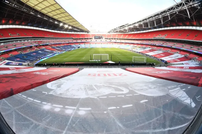 Framed Print : Arsenal vs Manchester City: FA Cup Semi-Final Showdown at Wembley Stadium Framed Print : Arsenal vs Manchester City: FA Cup Semi-Final Showdown at Wembley Stadium