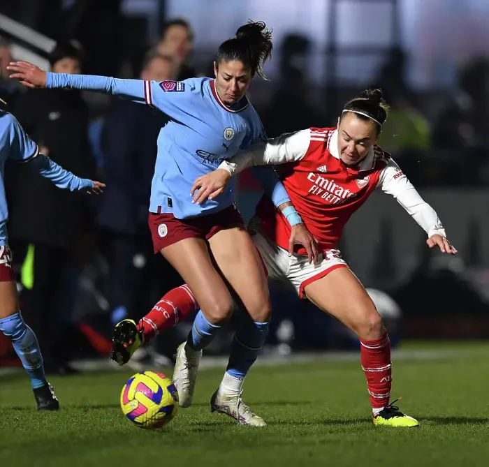 Framed Print : Arsenal vs Manchester City: FA Women's League Cup Showdown