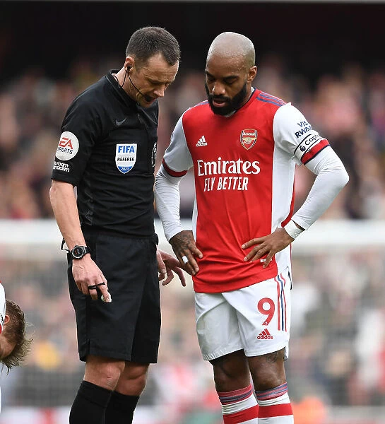 Arsenal vs Manchester City: Lacazette Argues with Referee during Intense Premier League Clash (2021-22)