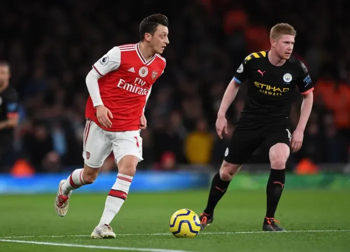 Framed Print : Arsenal vs Manchester City: Mesut Ozil at Emirates Stadium (Premier League 2019-20) Framed Print : Arsenal vs Manchester City: Mesut Ozil at Emirates Stadium (Premier League 2019-20)