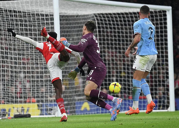 Arsenal vs Manchester City: Nketiah Fouls by Ederson in 2022-23 Premier League Clash