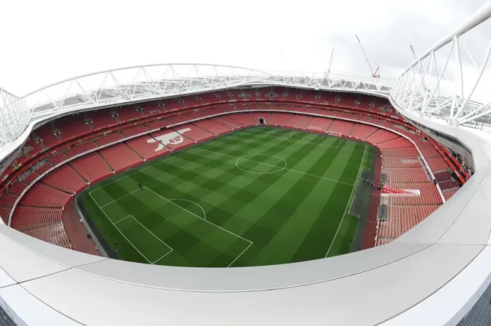 Framed Print : Arsenal vs Manchester City: Premier League Battle at Emirates Stadium