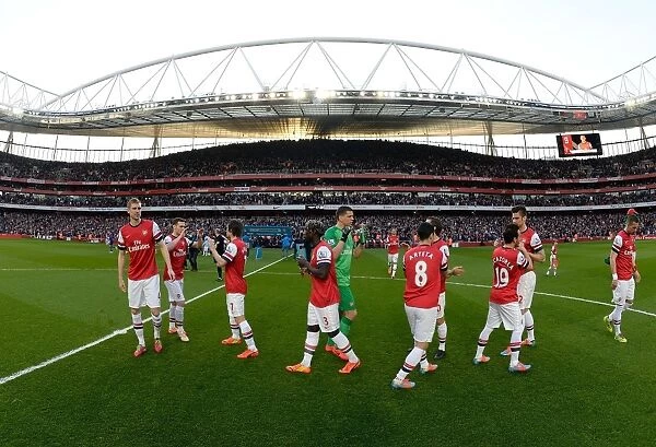 Arsenal vs Manchester City Showdown: 2013 / 14 Premier League - Arsenal Team Line-up