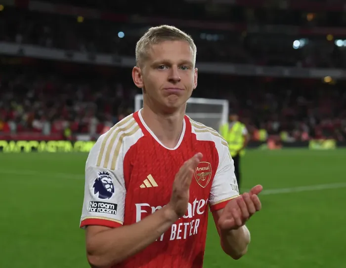 Framed Print : Arsenal vs Manchester City: Zinchenko Salutes Arsenal Fans after Thrilling 2023-24 Premier League Clash