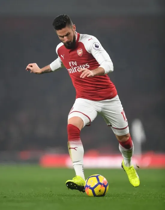 Framed Print : Arsenal vs Manchester United: Olivier Giroud in Action, Premier League 2017-18 Framed Print : Arsenal vs Manchester United: Olivier Giroud in Action, Premier League 2017-18