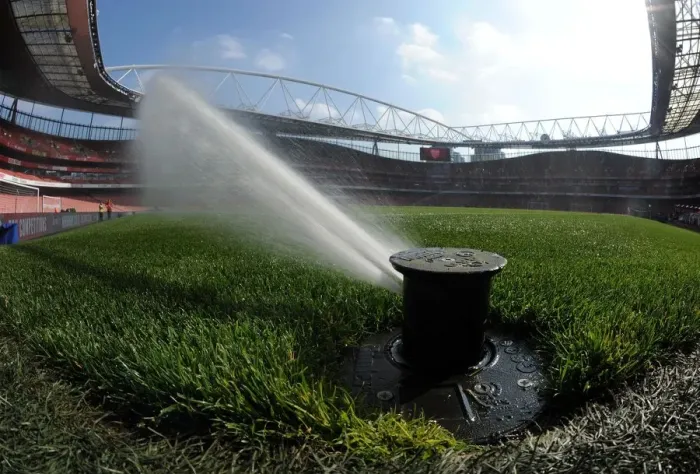 Framed Print : Arsenal vs Manchester United: Premier League Showdown (2015 / 16) - The Pitched Battle: Arsenal's Soaking Surprise Framed Print : Arsenal vs Manchester United: Premier League Showdown (2015 / 16) - The Pitched Battle: Arsenal's Soaking Surprise