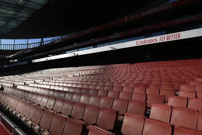 Framed Print : Arsenal vs Manchester United: Premier League Showdown at Emirates Stadium