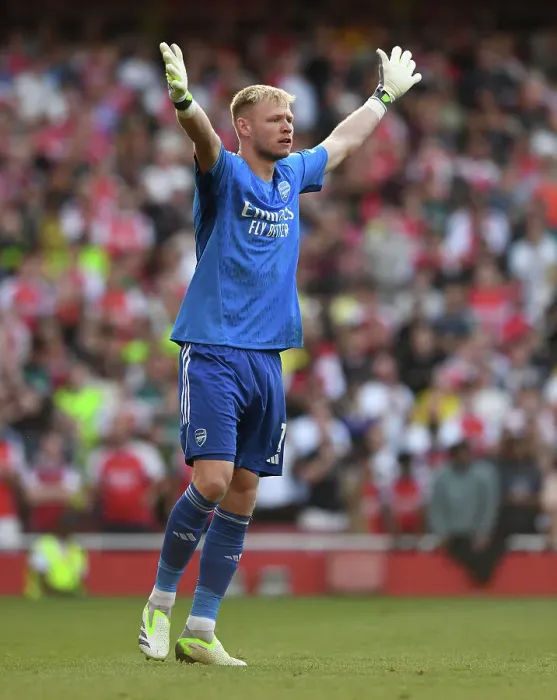 Framed Print : Arsenal vs Manchester United: Ramsdale's Premier League Debut Showdown, 2023-24