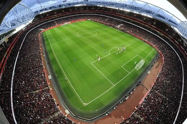 Arsenal vs Manchester United Showdown: Premier League Clash at Emirates Stadium (2012)