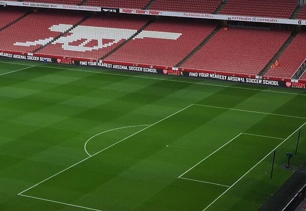 Arsenal vs Manchester United Showdown at Emirates Stadium (2014-15)