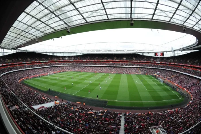 Framed Print : Arsenal vs Manchester United Showdown at the Emirates Stadium (2012-13)