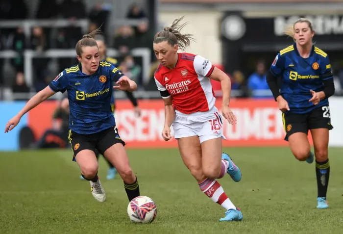 Framed Print : Arsenal vs Manchester United Women: McCabe vs Toone - FA WSL Showdown: A Clash of Stars at Meadow Park