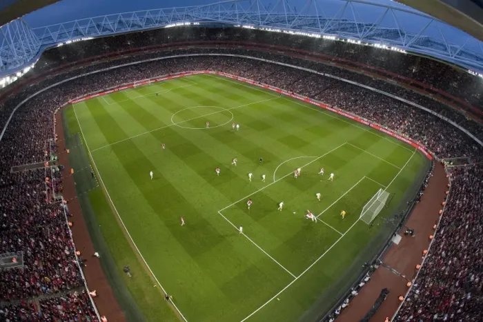 Framed Print : Arsenal vs Middlesbrough: 1-1 Stalemate in the Barclays Premier League at Emirates Stadium, London (2007)
