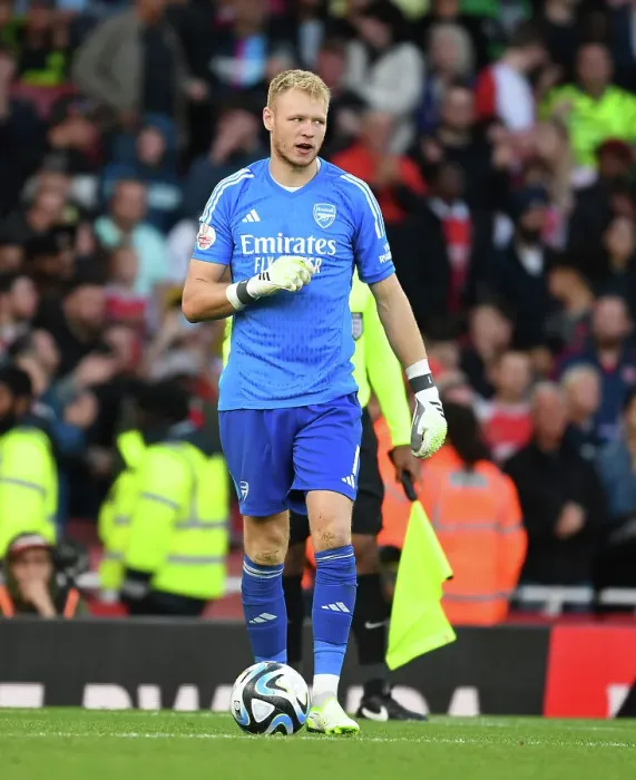 Framed Print : Arsenal vs AS Monaco: Emirates Cup Clash - Aaron Ramsdale in Action (2023-24) Framed Print : Arsenal vs AS Monaco: Emirates Cup Clash - Aaron Ramsdale in Action (2023-24)