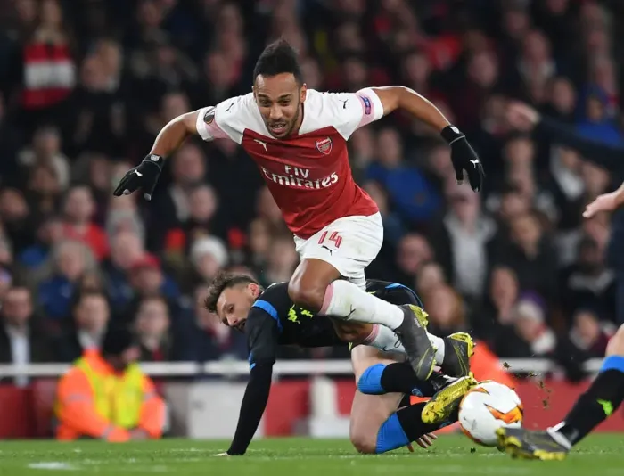 Framed Print : Arsenal vs. Napoli: Aubameyang Clashes with Rui in Europa League Quarterfinal