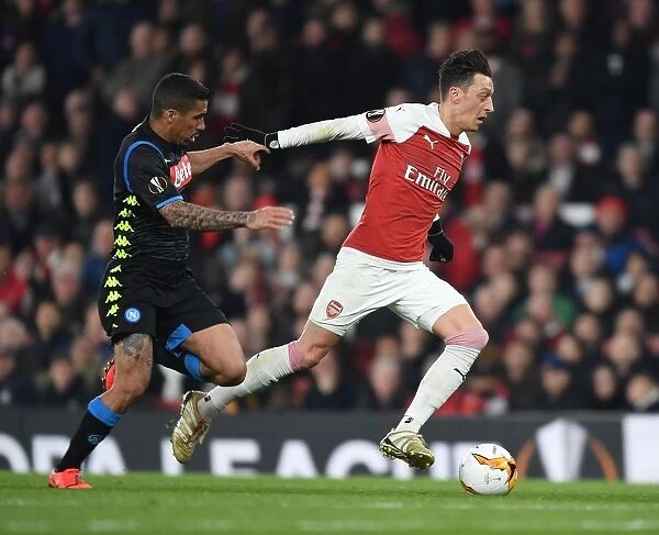 Arsenal vs. Napoli: Ozil Holds Off Allan in Europa League Quarterfinal Clash